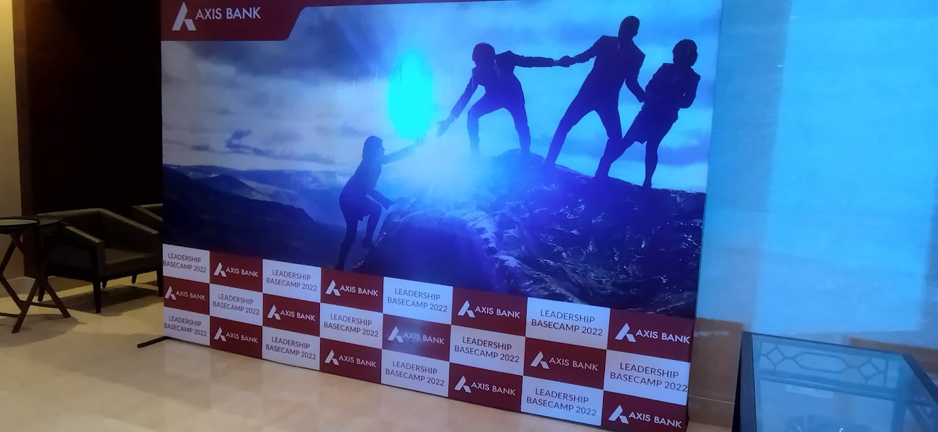 AXIX - Bank Leadership Base Camp